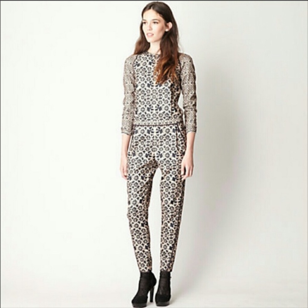 NWT O’2nd printed overalls